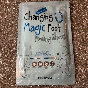 Changing U Magic Foot Peeling Shoes